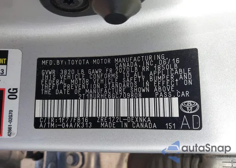 2016 Toyota Corolla Le Plus z USA, uszkodzony, nr VIN 2T1BURHE6GC709808